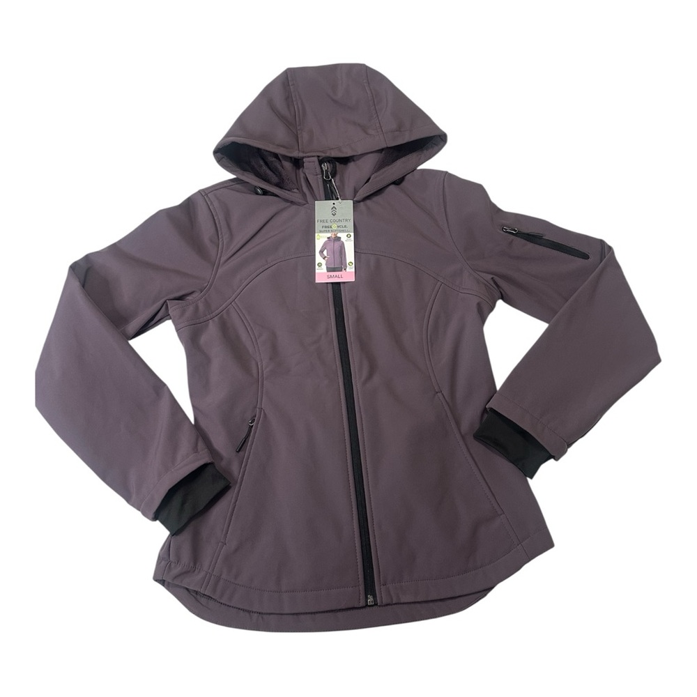 Free Country Super Softshell Jacket -Color: Fig -Size: Small **NWT**